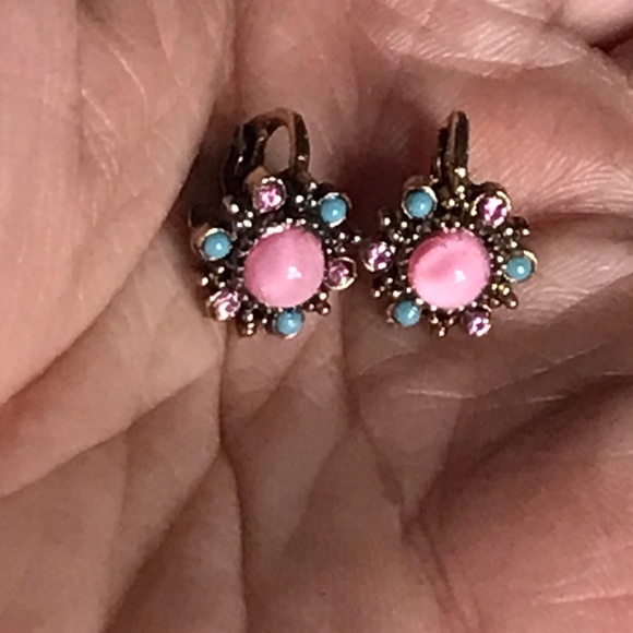 ☀️Vintage pink and blue stone clip on earrings - Picture 3 of 4